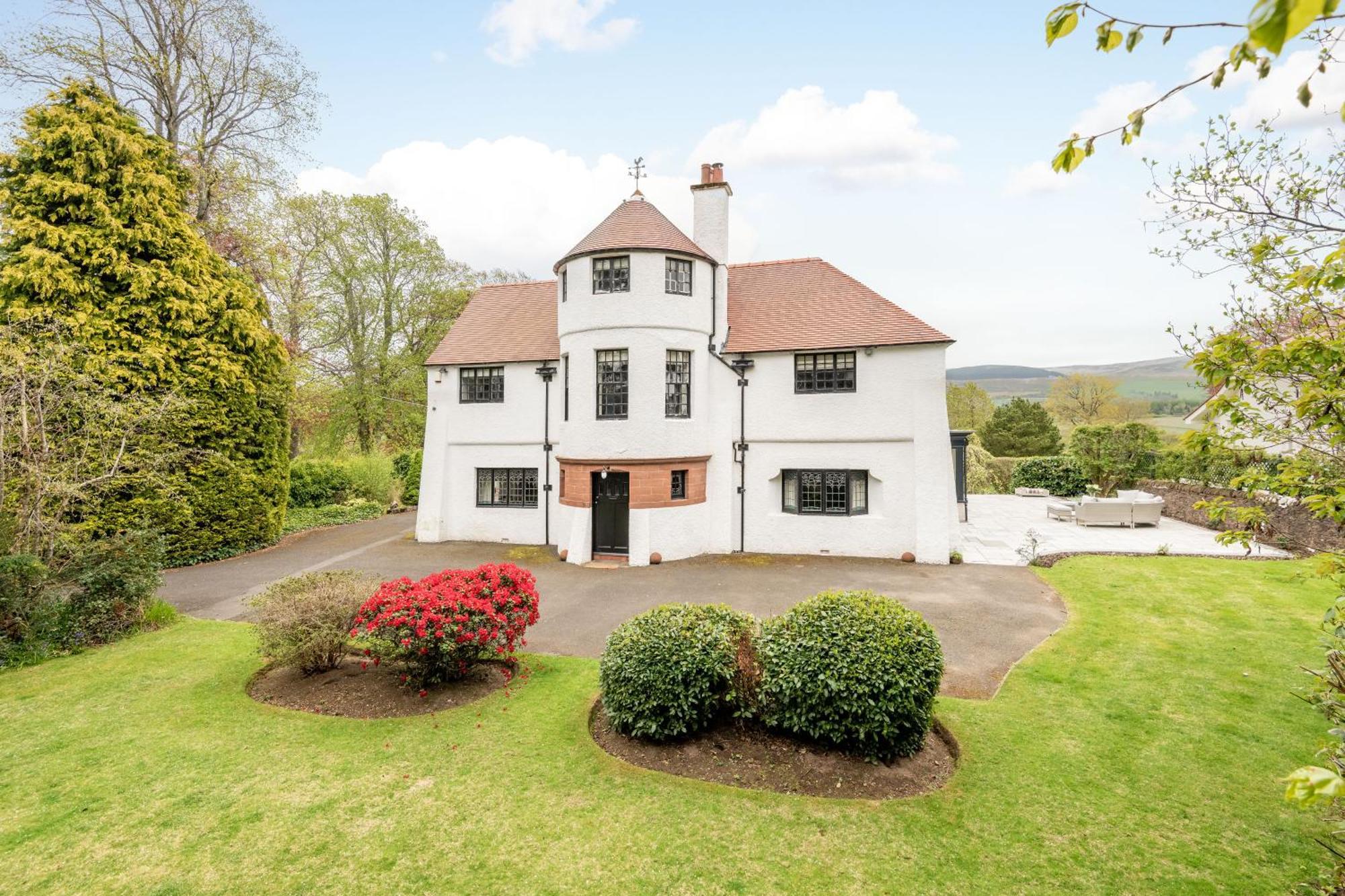 Unique Arts & Crafts Home In Auchterarder Bagian luar foto