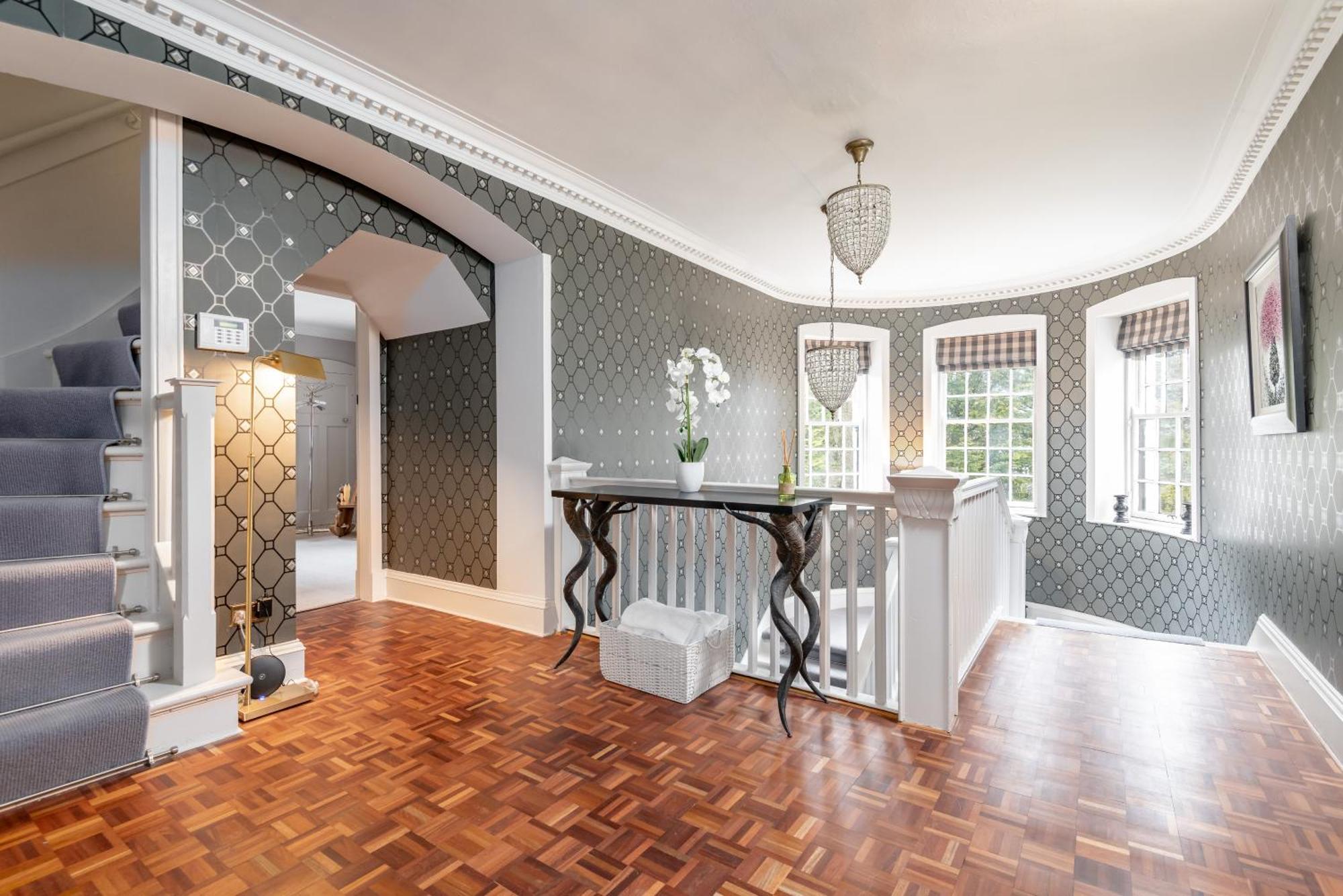 Unique Arts & Crafts Home In Auchterarder Bagian luar foto